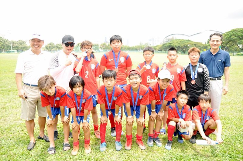 [초등] Switzerland Singapore Football Festival에서 SKIS 축구팀 동메달(3위) 획득