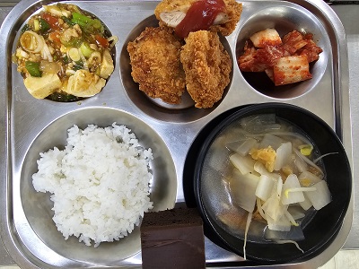 12.13:쌀밥,북어무국,치킨까스&케찹,마파두부,배추김치,초코브라우니