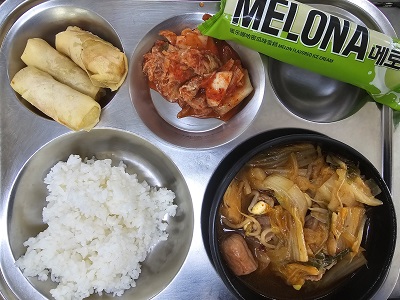 12.18:쌀밥,마라탕,스프링롤,배추김치,아이스크림