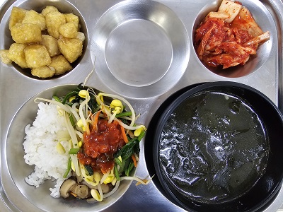 5.21:비빔밥&소스,미역국,두부강정,배추김치