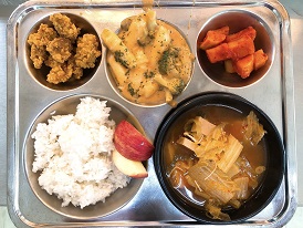 7.15:쌀밥,부대찌개,팝콘치킨,로제떡볶이,깍두기,사과