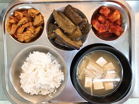 5.11:쌀밥,팽이된장국,닭살김치볶음,가지무침,깍두기