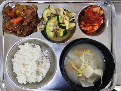 3.12:쌀밥,북어무국,안동찜닭,느타리호박볶음,배추김치,